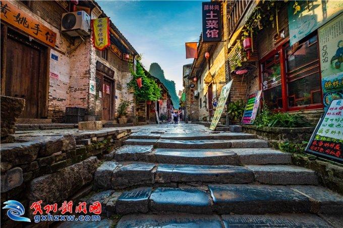 剧荒了，有哪些好看的电影？游戏画面
